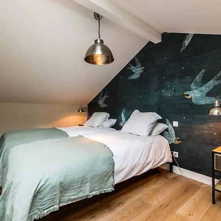 Victoria Garden Keyweek Villa With Patio In Downtown Biarritz Villa Biarritz