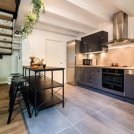 Victoria Garden Keyweek Villa With Patio In Downtown Biarritz Βίλα Μπιαρίτζ